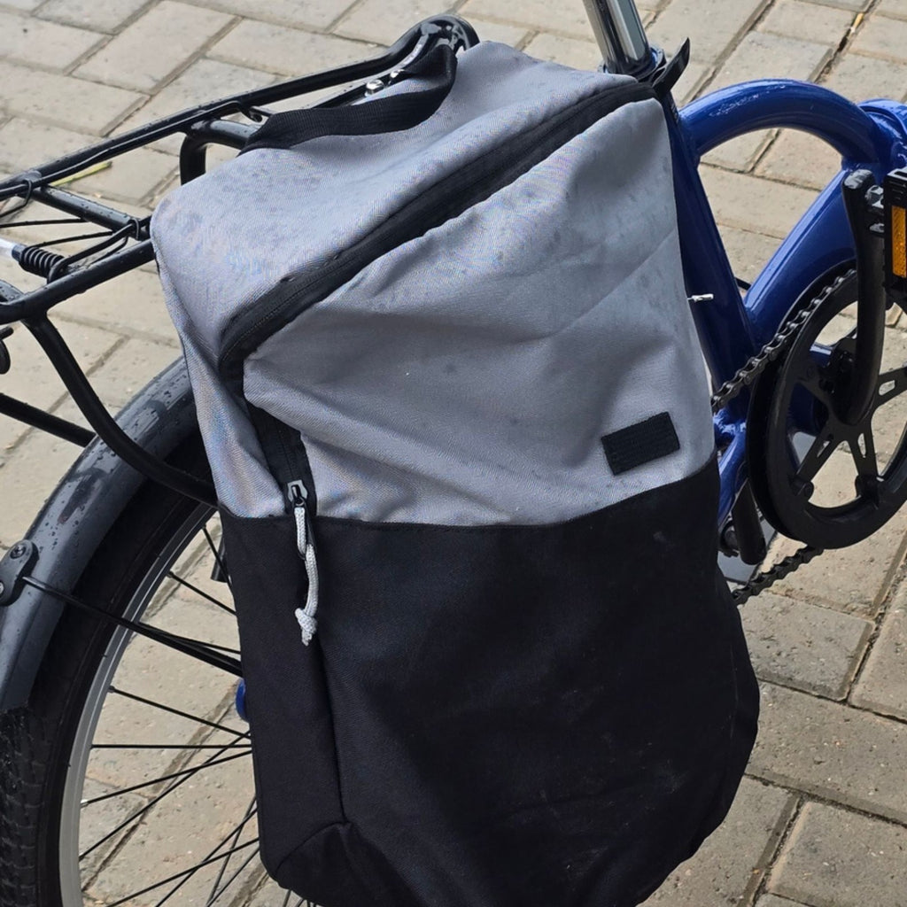 Apollo Tuck Folding Bike 20in Blue 1-Speed V-Brake Kickstand