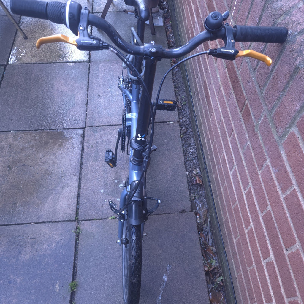 BTWIN Folding Bike 20-inch Tilt 120 Good Condition Collection Only