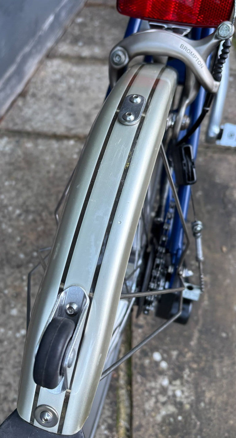 Brompton M6L C Line 6 Speed Folding Bicycle in Cobalt Blue Excellent Condition