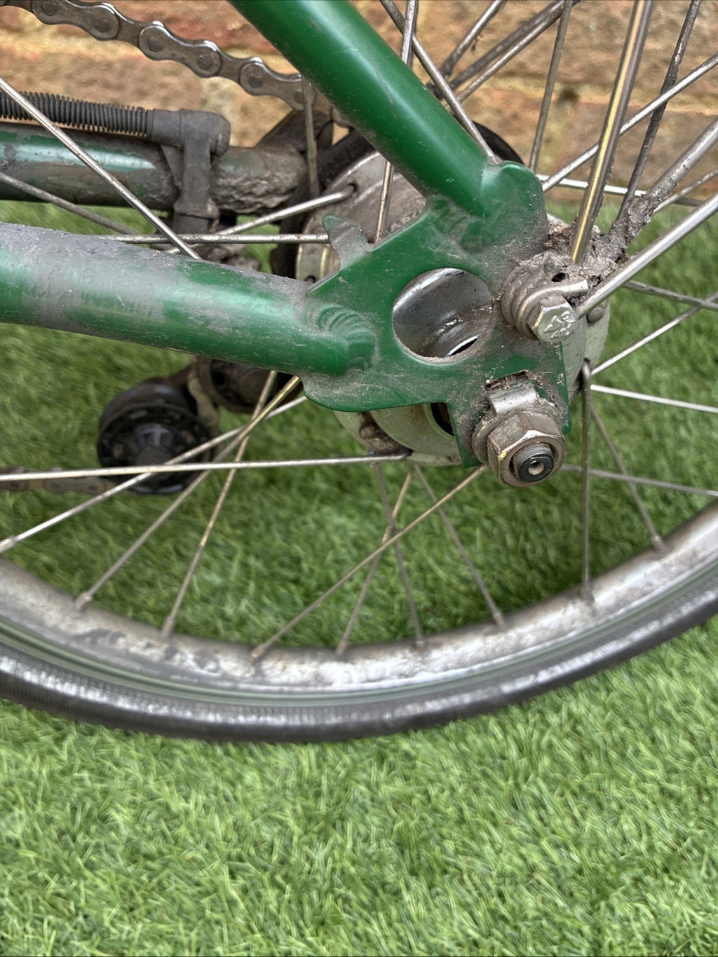 Brompton folding bike, 6 speed, British racing Green, See Description