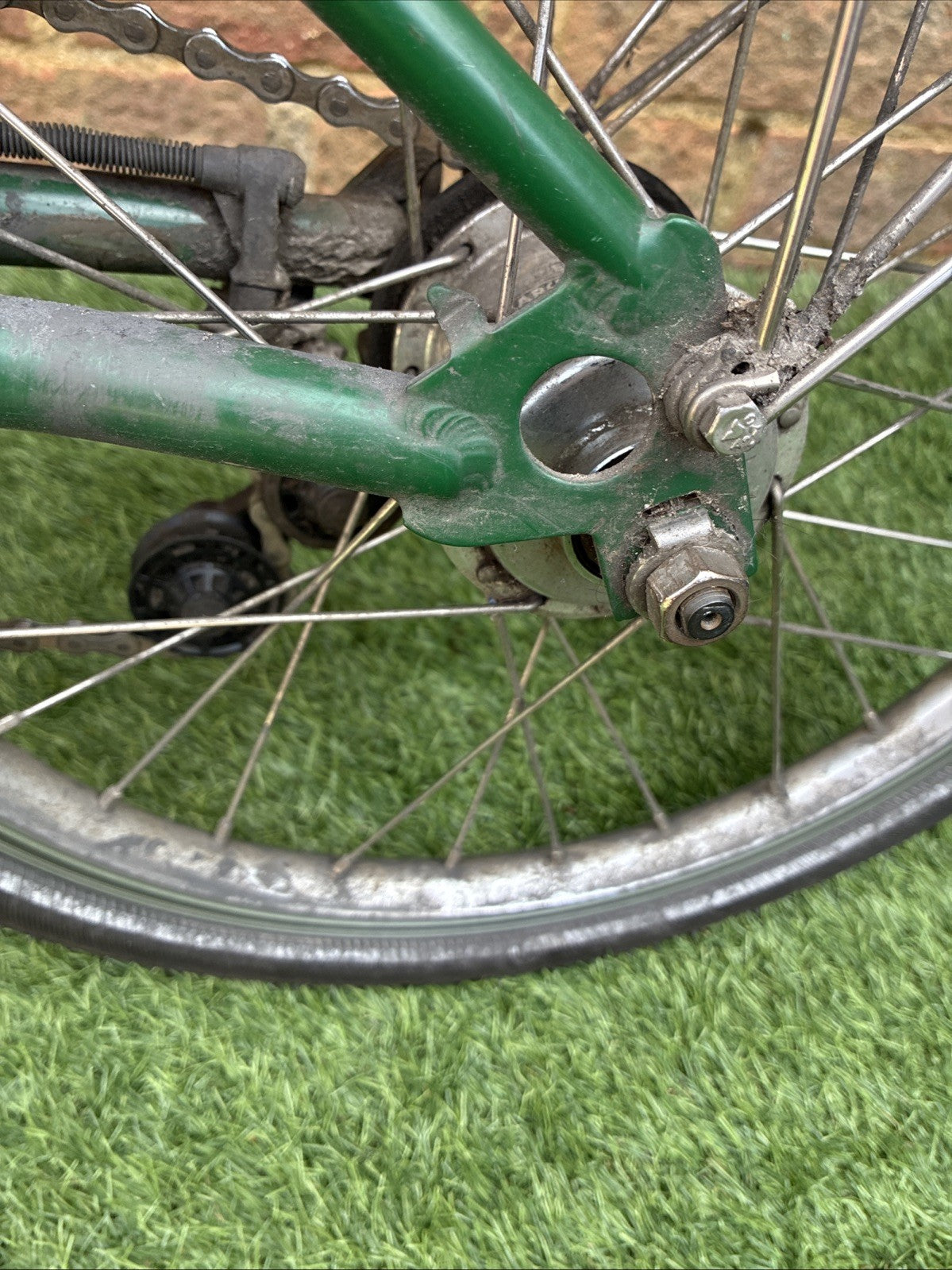 Brompton folding bike, 6 speed, British racing Green, See Description
