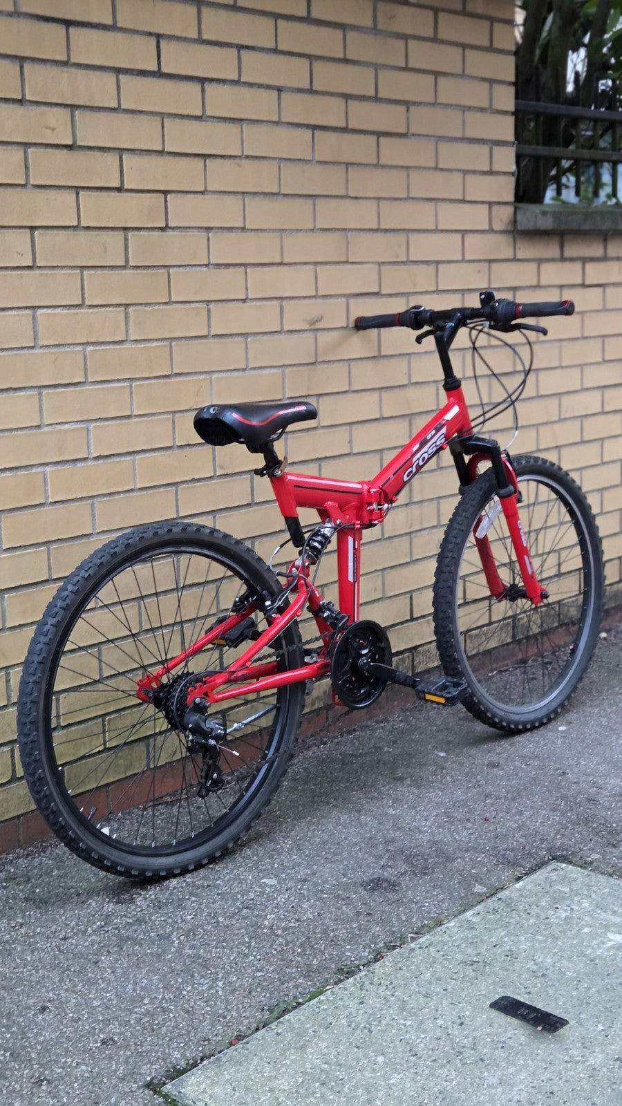Cross CXF300 Folding Mountain Bike 26" Red