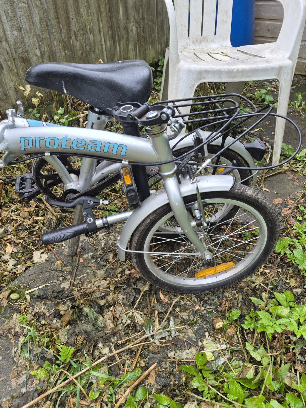 Raleigh Evo 2 Folding Bike 7-Speed Shimano Gears Grey Good Condition, in Exeter