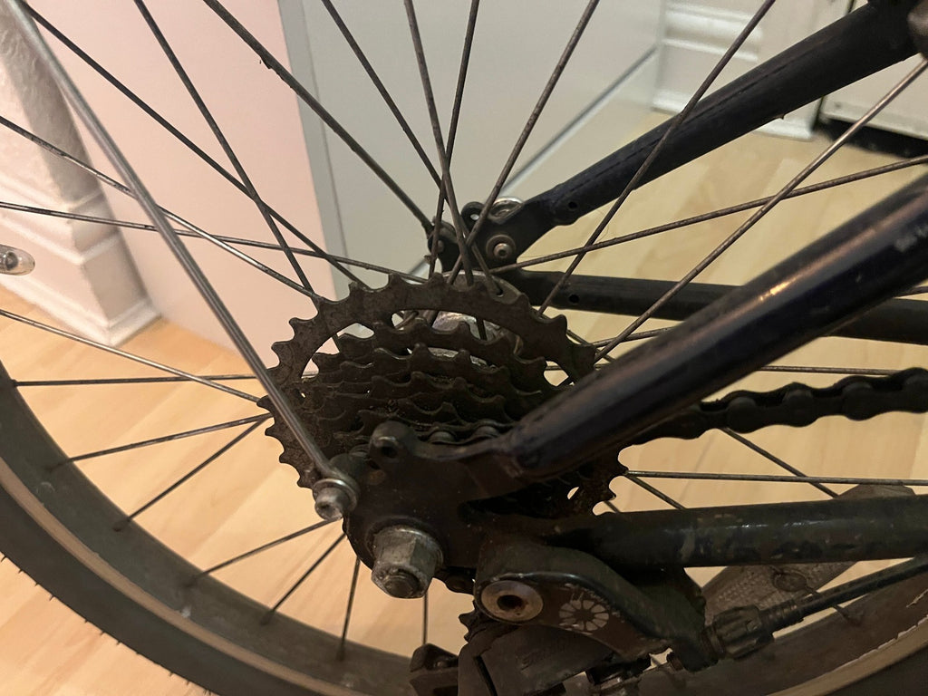 Dahon Speed D7 Folding Bike - Cracked Frame - For Parts