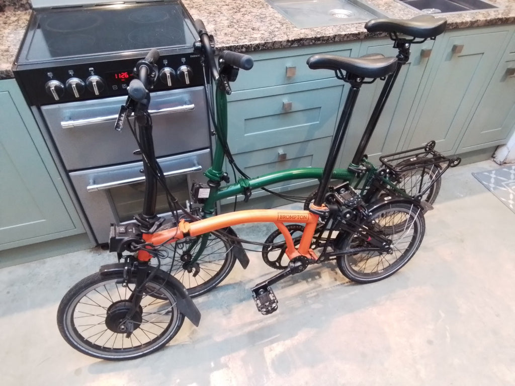 Brompton M6R Folding Bike 6-Speed - Green, w/ Mudguards and Rack - GC