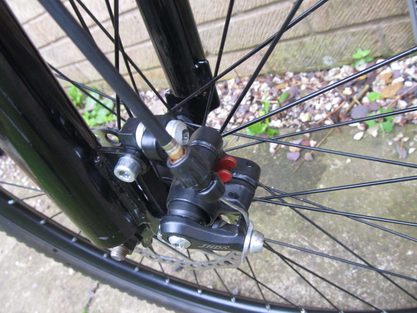BIKE - MOUNTAIN BI FOLD - 26" WHEELS - DISC BRAKES  UNISEX - EXCELLENT CONDITION