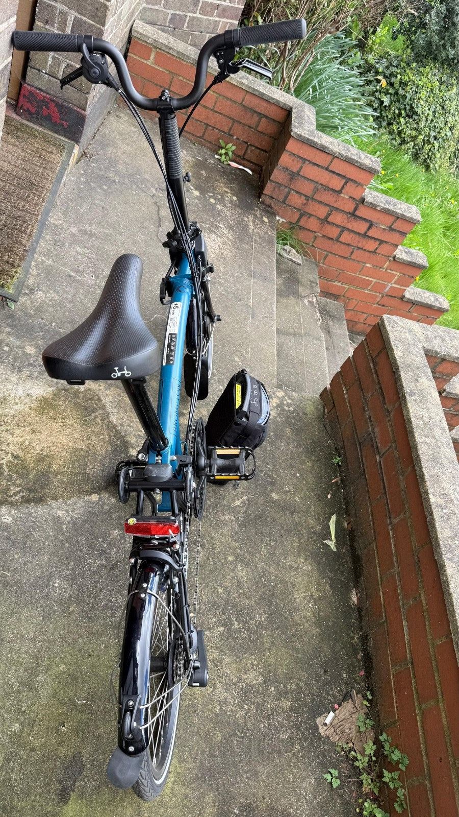 Brompton Electric C Line - 4 Speed - Mid Handlebar  Black Folding Bike RRP £2900