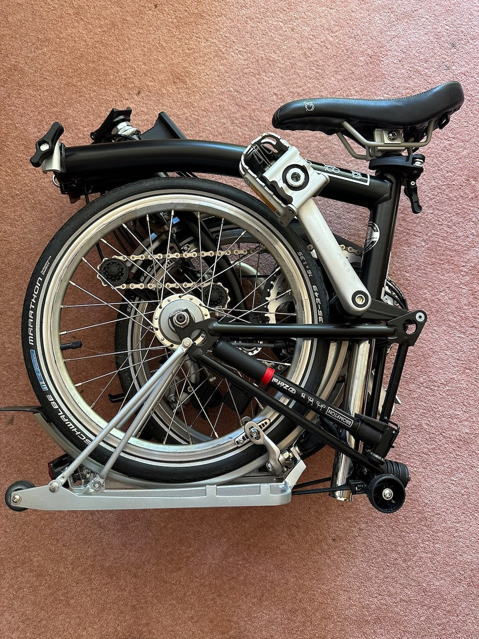 Brompton Folding Bike Black 6 Speed Gears Rear Carrier Bell Used Once M6R