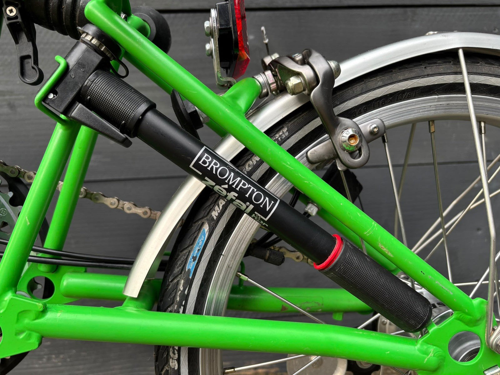 Brompton M3L C Line equivalent Folding Bicycle in Apple Green - Hardly Used
