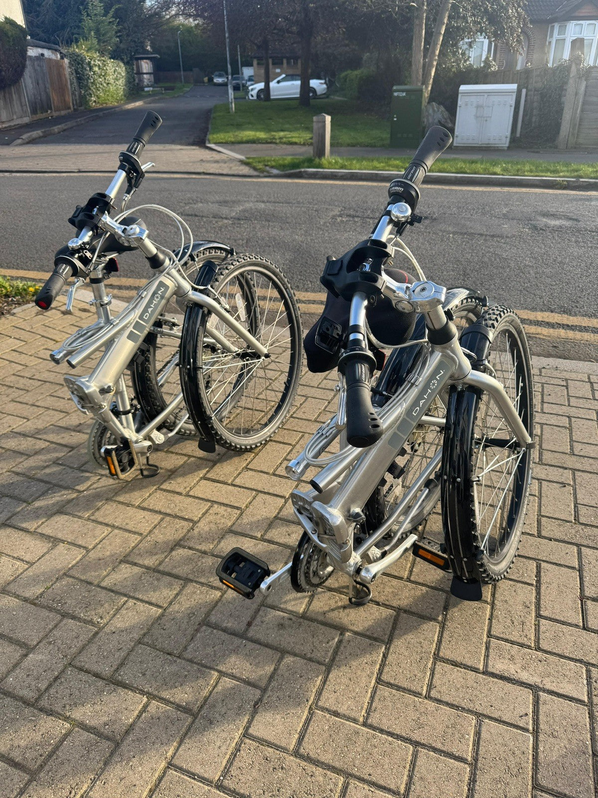1 Dahon Espresso Full Size Folding Bike Medium Frame