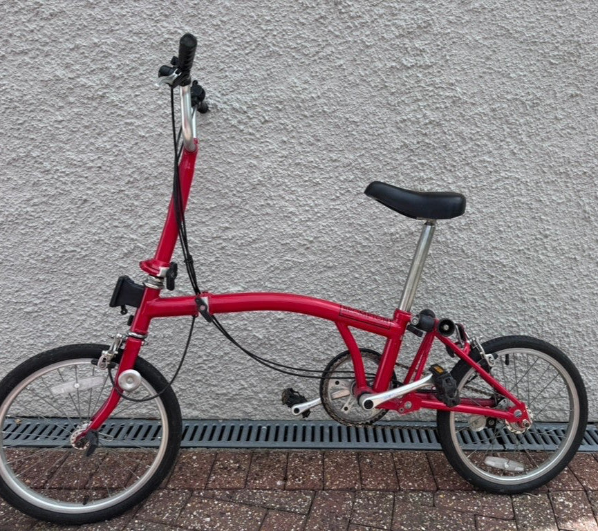Brompton C Line M3L (3 Speed)  folding bicycle - Red