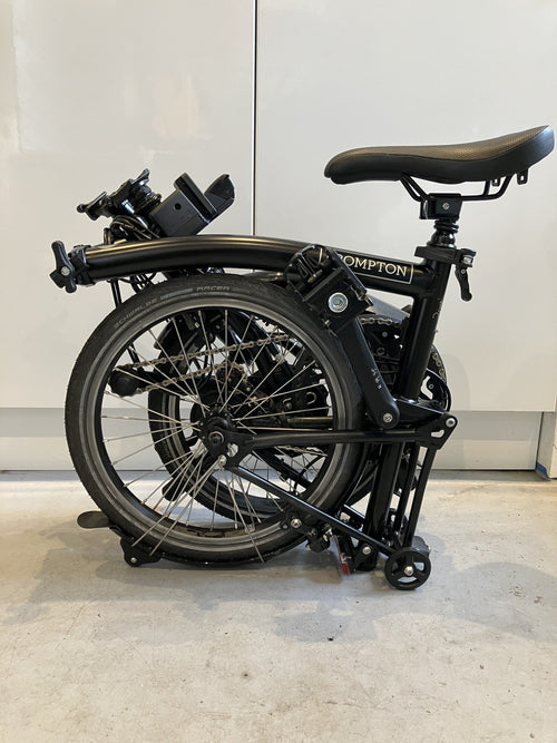 Brompton Electric C Line 4 Speed Folding Bike 2025  +  large bag. Can deliver.