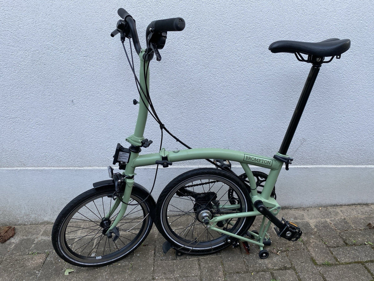 Brompton C-line 6-speed Explore folding bicycle