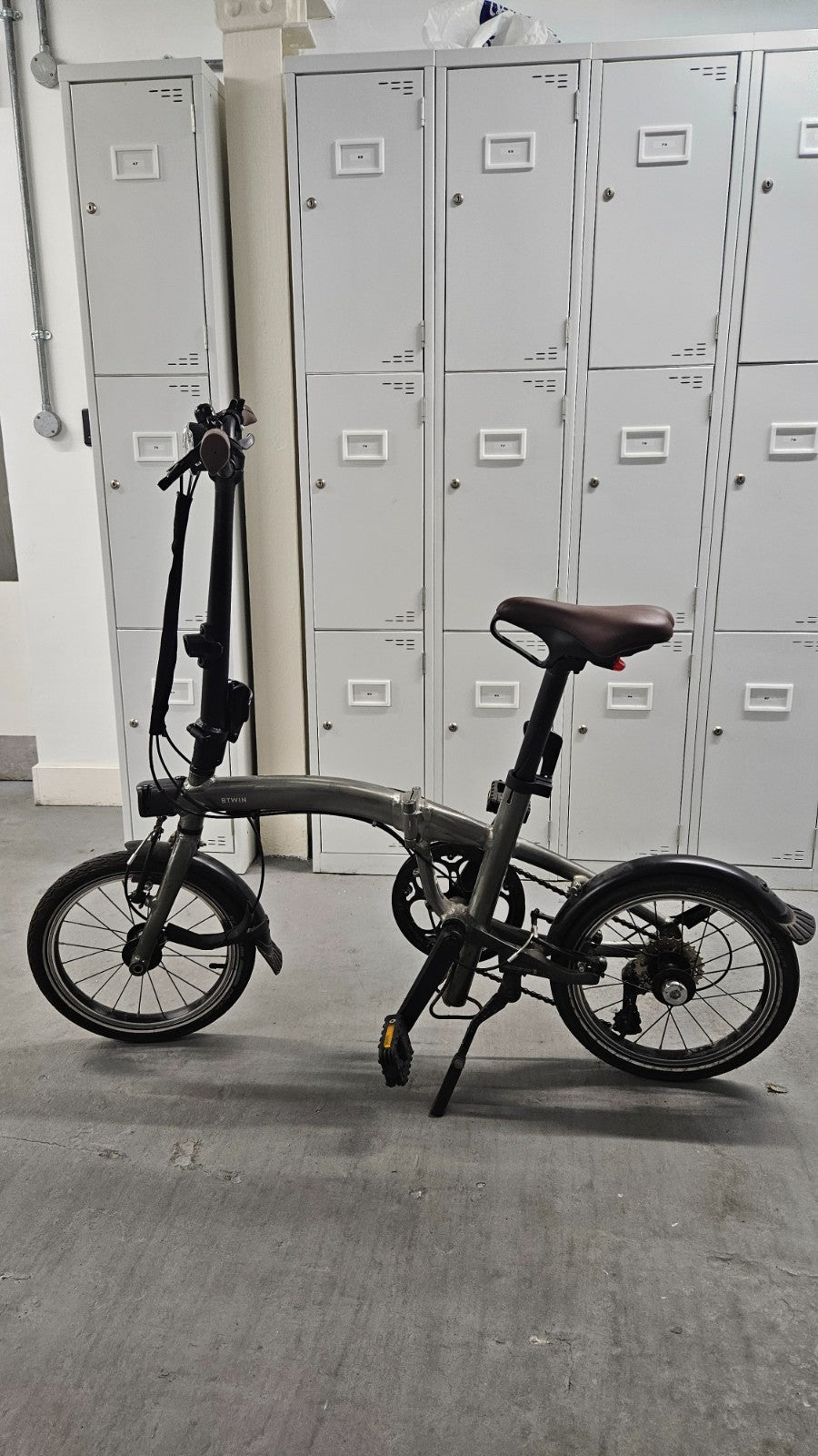 Btwin Ultra-Compact Folding Bike Fold Light 1 Second Aluminium -great condition