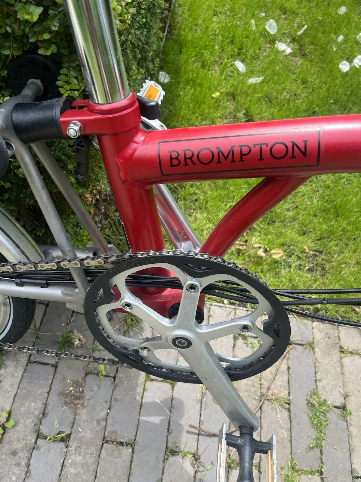 Brompton S6L Titanium Dynamo
