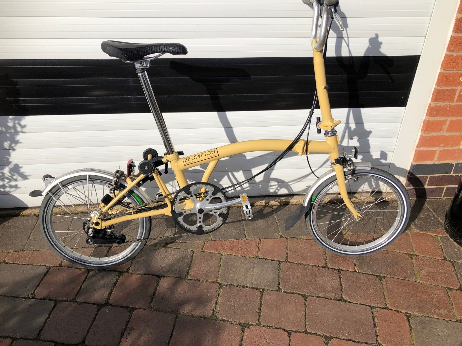 BROMPTON M6L FOLDING CYCLE  BEIGE