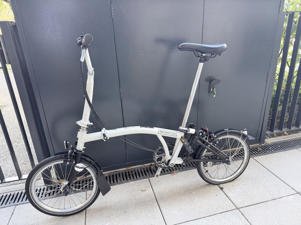 Brompton Folding Bike - A Line 3-speed - White 2024 Model