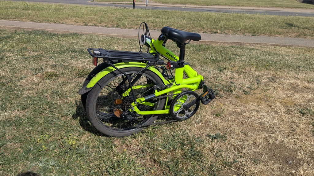 B-Twin Tilt 500 Folding Bike Lime Green