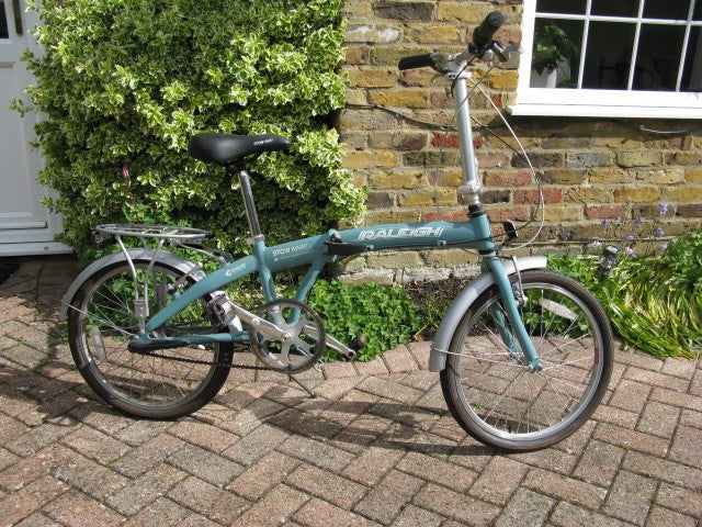 Raleigh Stowaway - genuine ridden less than 300 miles - excellent condition