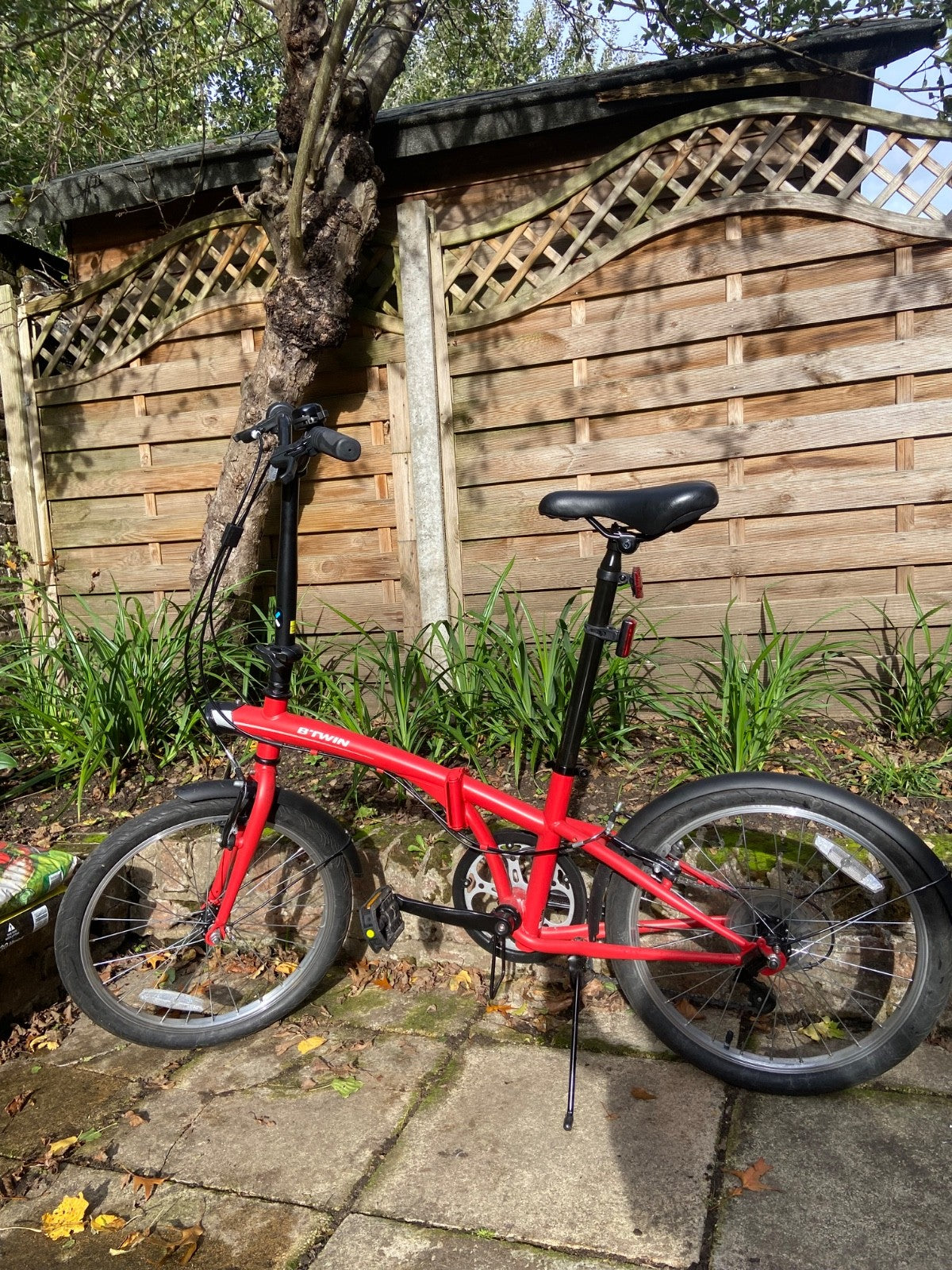 Folding Bike Red – Decathlon BTWIN Tilt 120 – Commuting - 6 speed