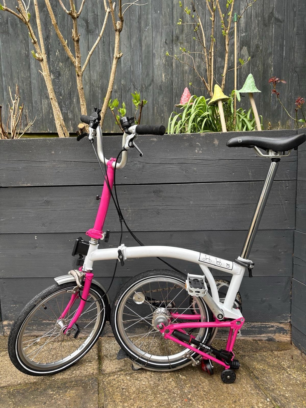 Brompton M3L Folding Bike 3 Speed White / Hot Pink