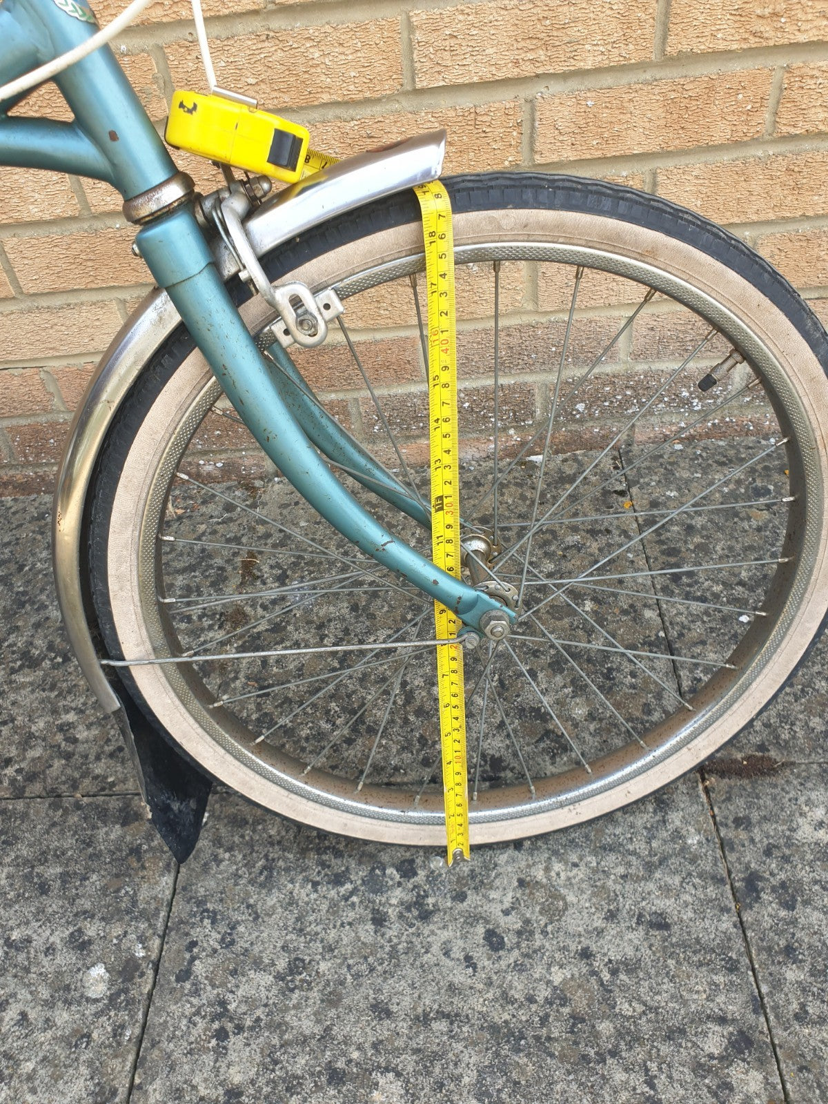 Dawes Kingpin ladies folding bike