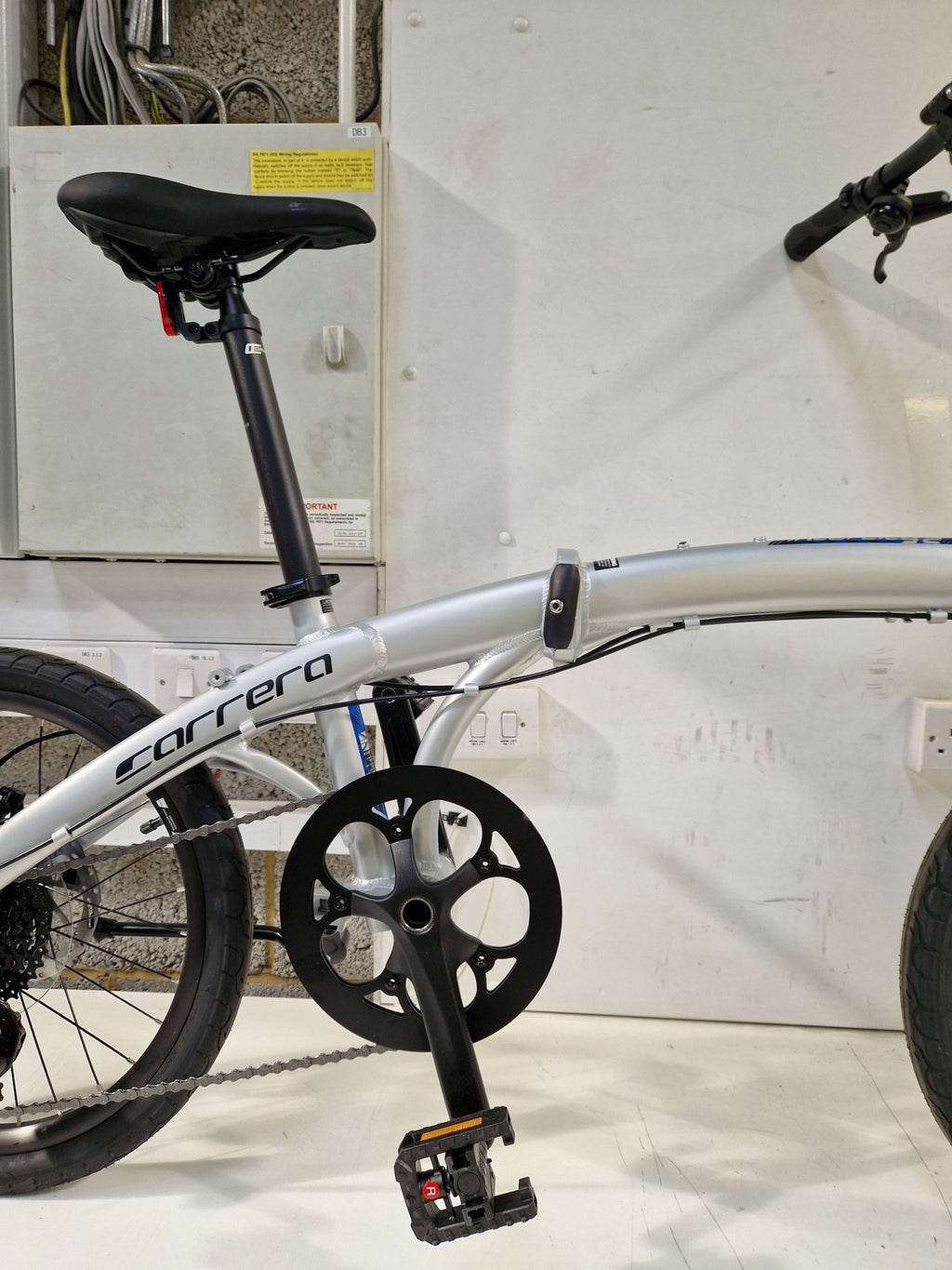 Carrera Intercity 2 Folding Bike 20in Wheels 9 Speed - Alloy - Silver (Used)