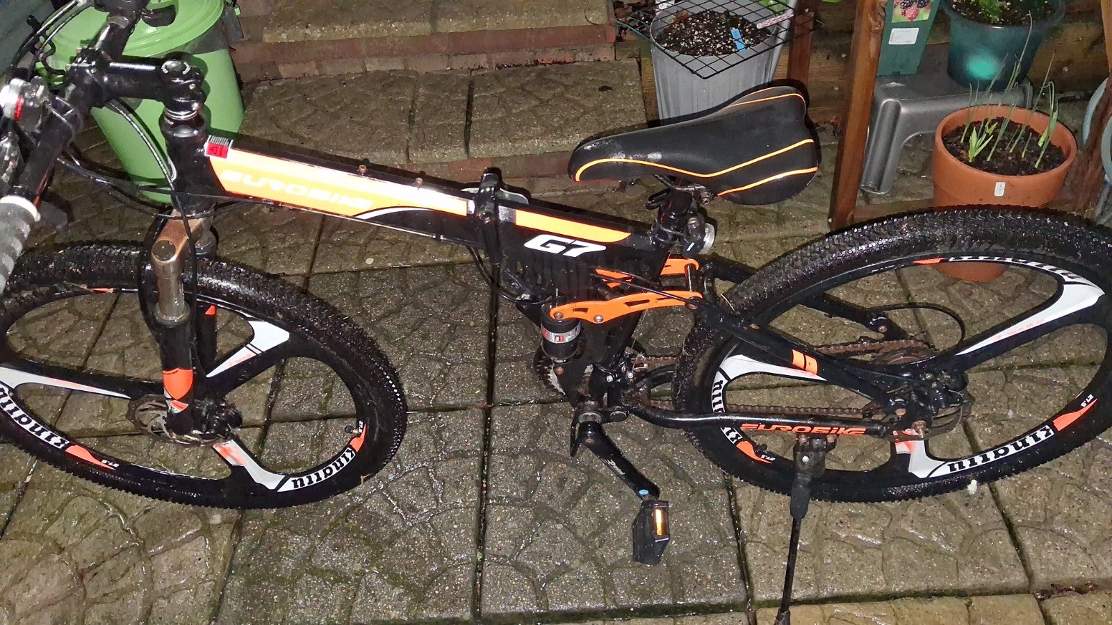 Eurobike G7 Folding Mountain Bike
