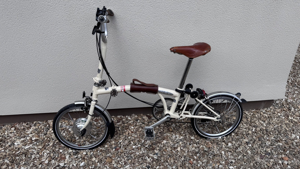 Newly Serviced Brompton Folding Bike in Immaculate Condition