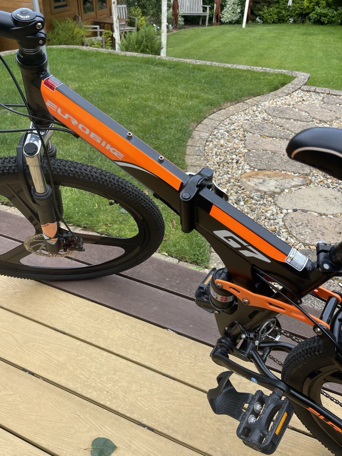 Eurobike G7 Folding Mountain Bike Dual Disc 17" Frame, 27.5" Wheels