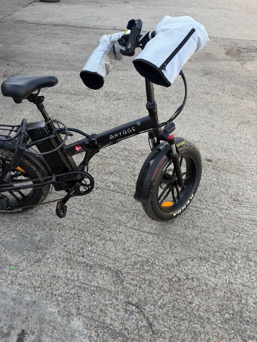 HYGGE Vester Lite Folding Bike 2022  Black Grade A