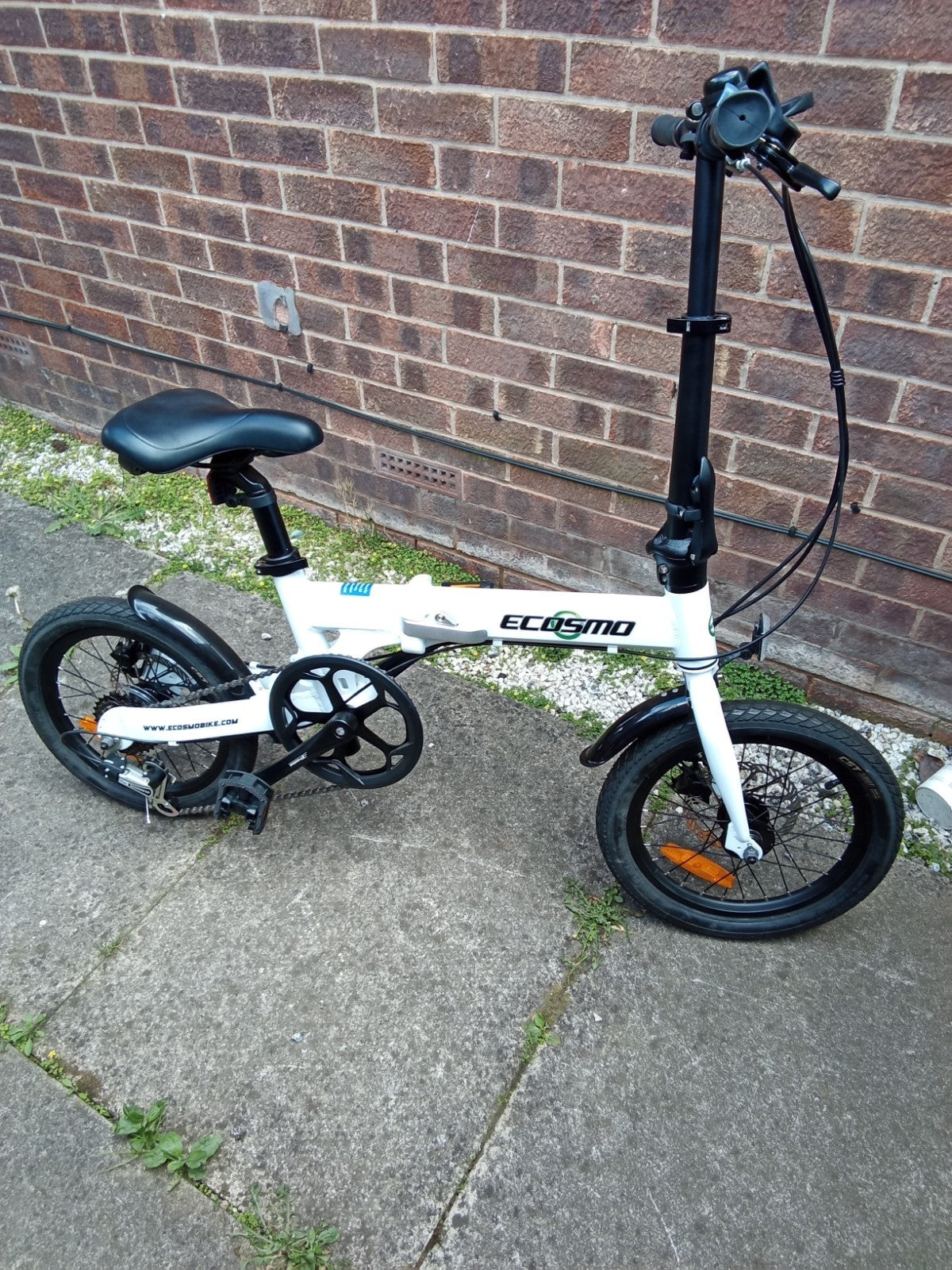 Ecosmo 16AF01W 16 inch Lightweight Alloy Wheels Folding Bike - White