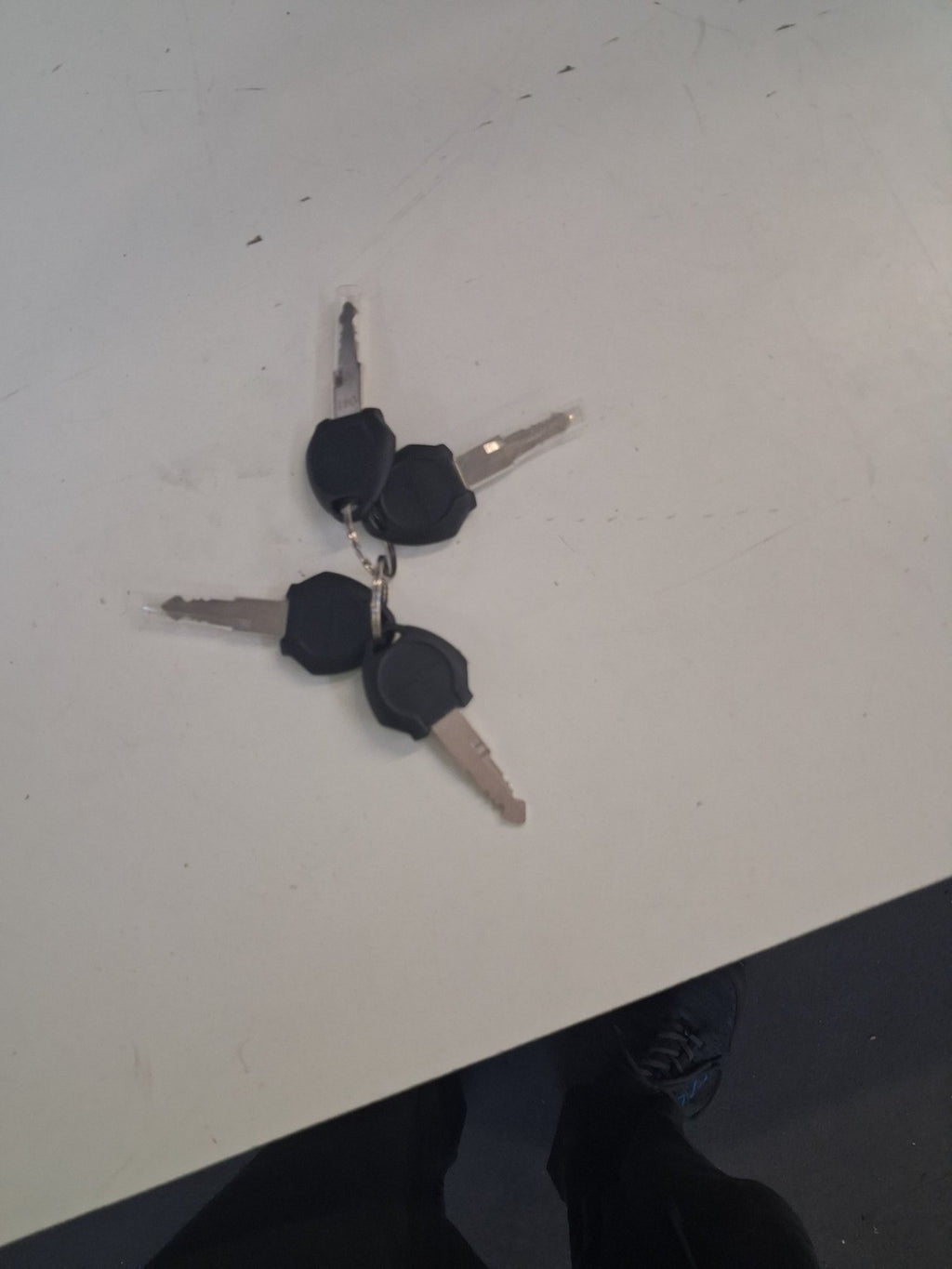 Raleigh 2019 Evo Alloy Folding Bike 20" Wheel Blue Green (Scratch/No Battery)