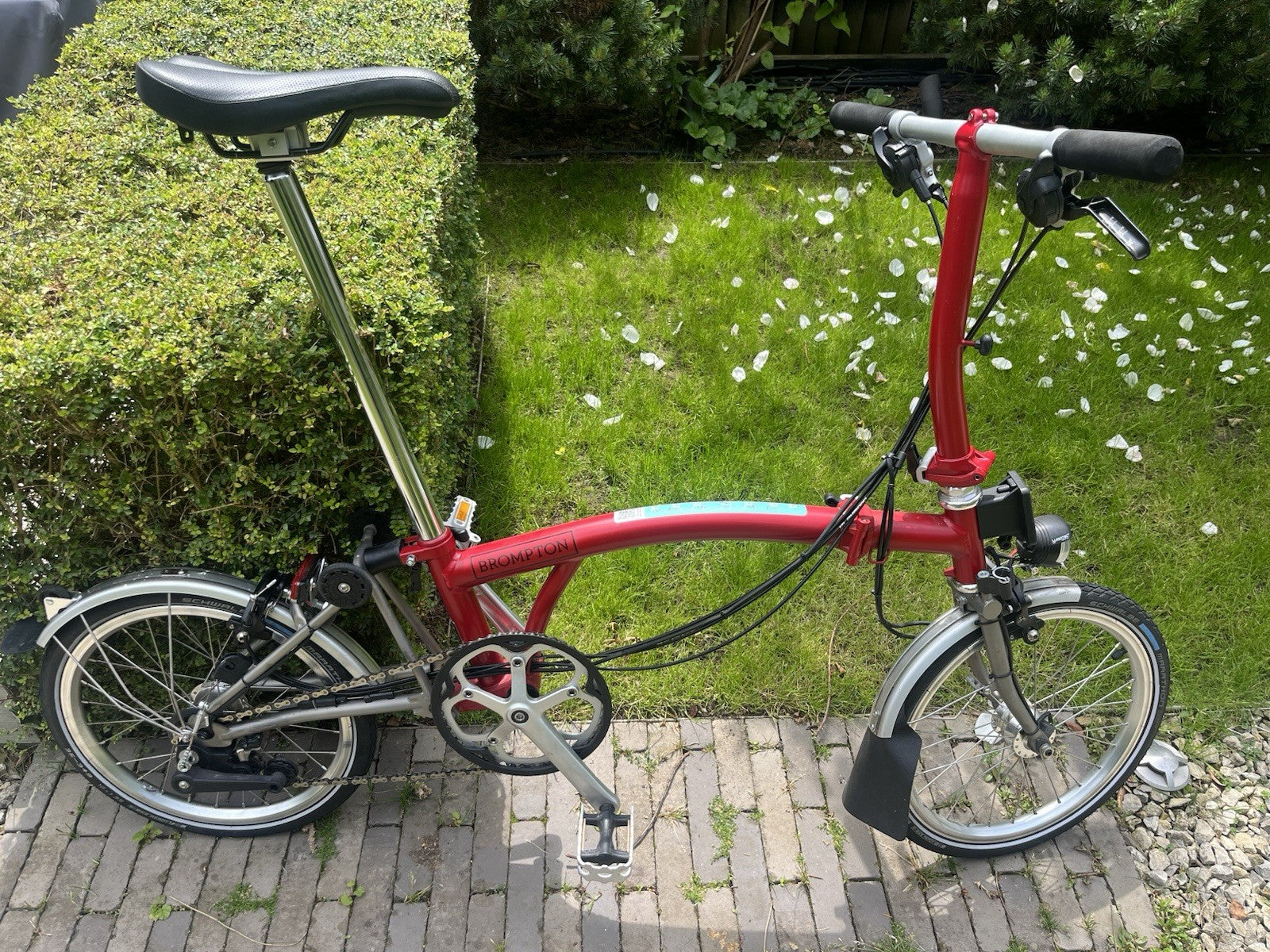 Brompton S6L Titanium Dynamo
