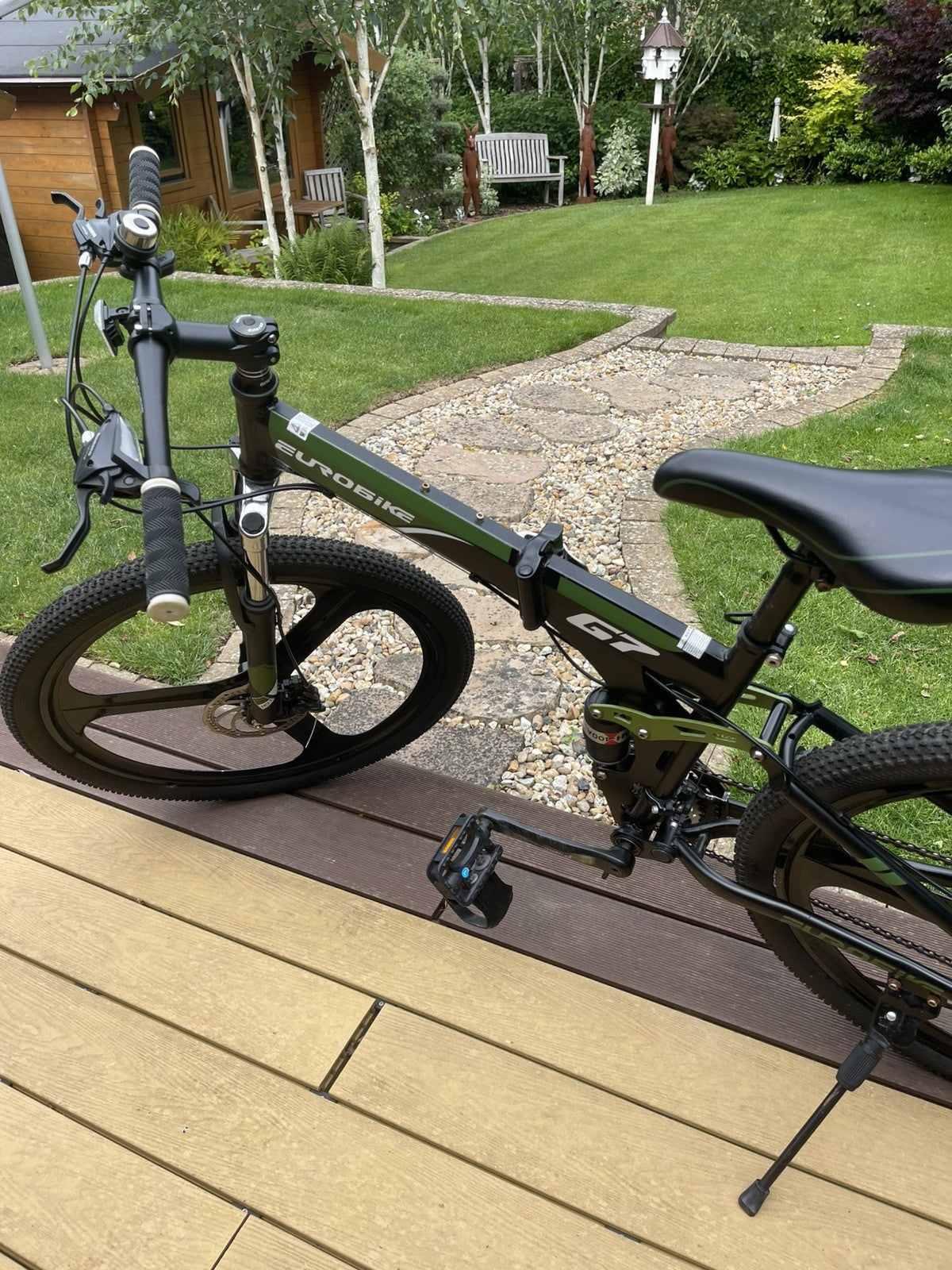 Eurobike G7 Folding Mountain Bike Dual Disc 17" Frame, 27.5" Wheels