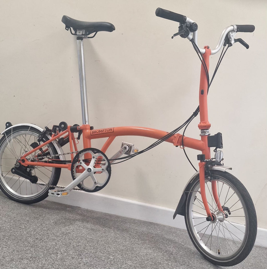 Brompton  C Line 6 Spd FLAME CORAL  Global P&P📦🌎✈️📬