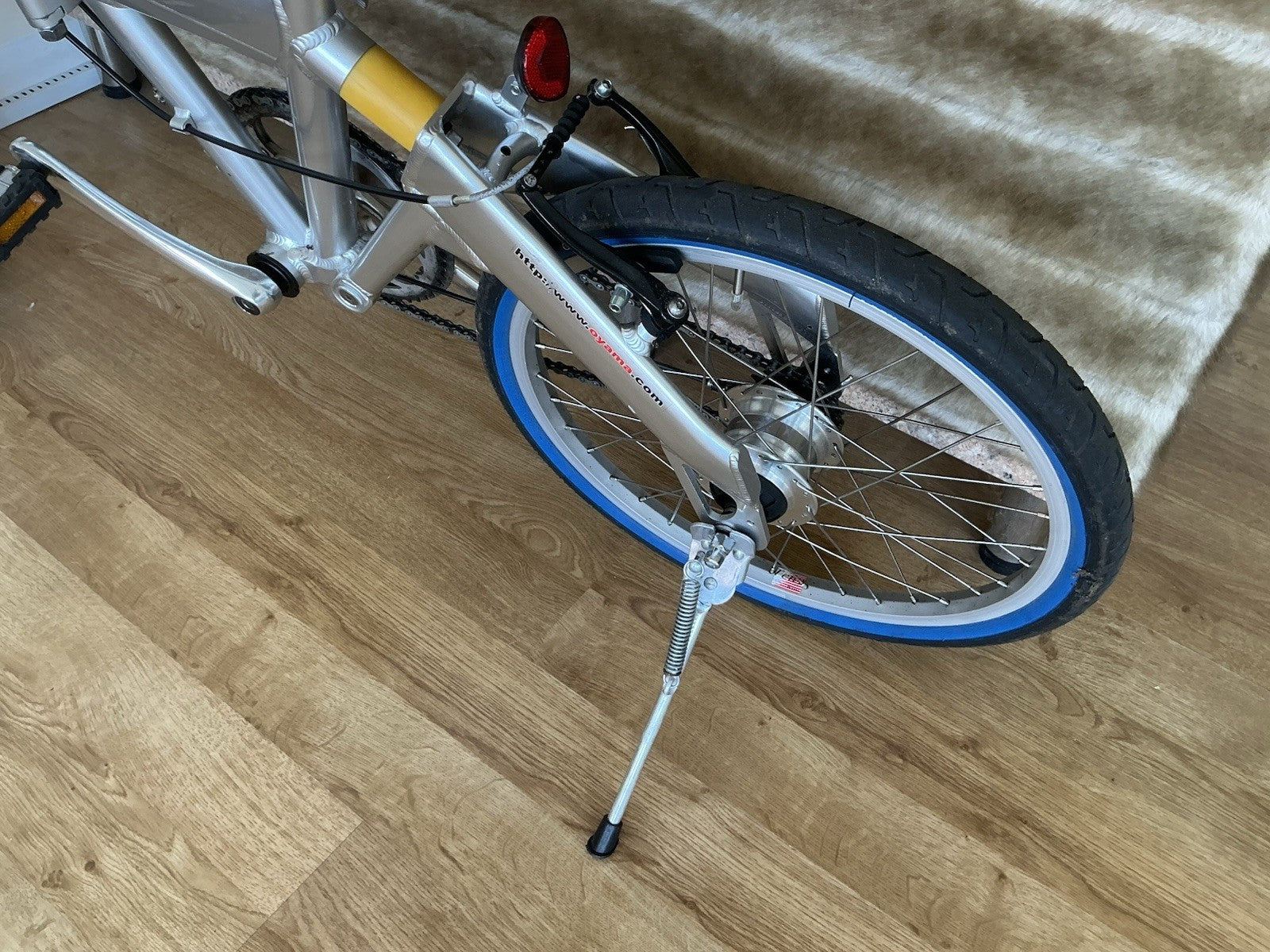 Oyama Breezer 20 Inch Folding Bike.