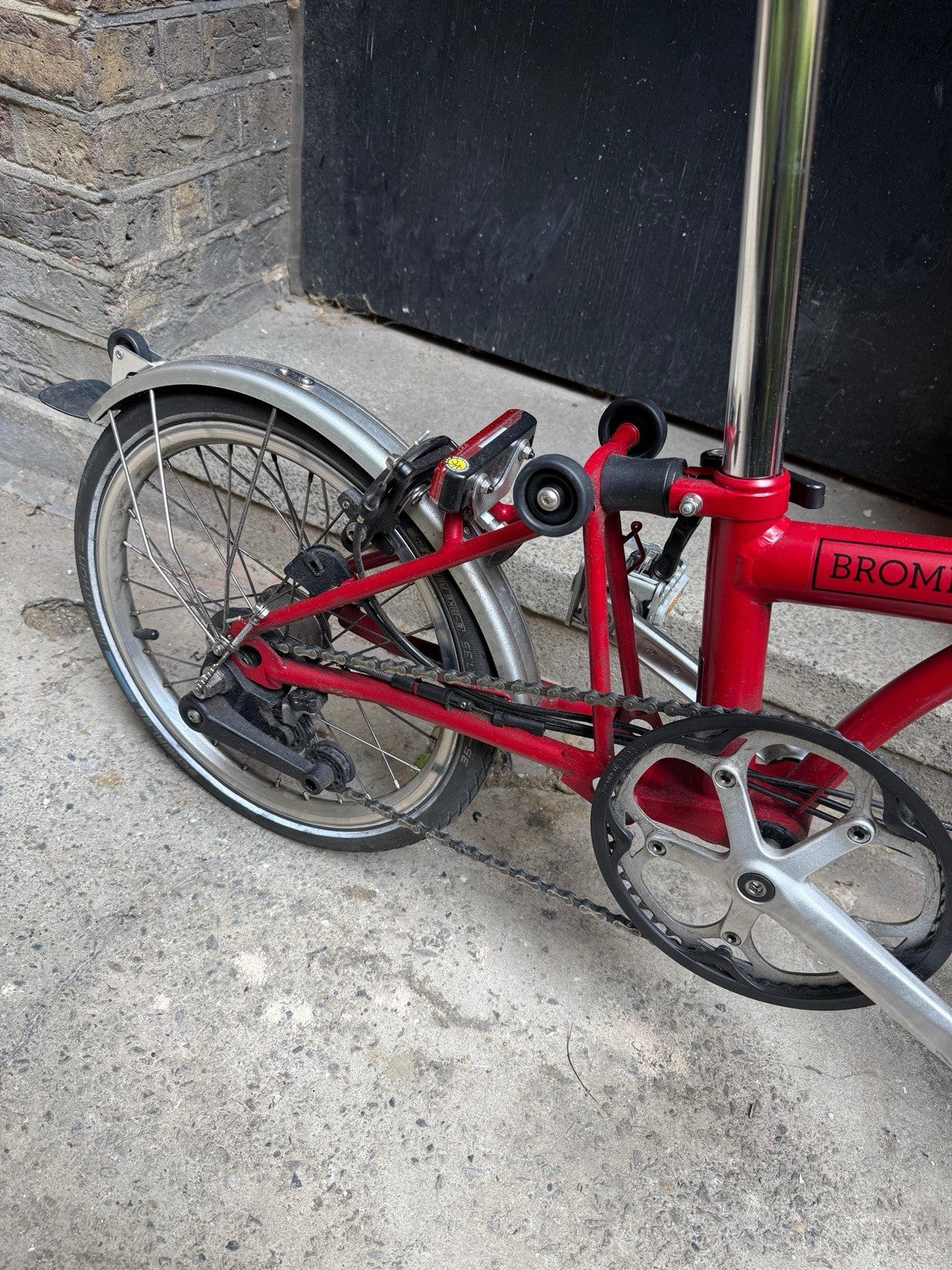 Brompton C Line Folding Bike – Excellent Condition – Barely Used