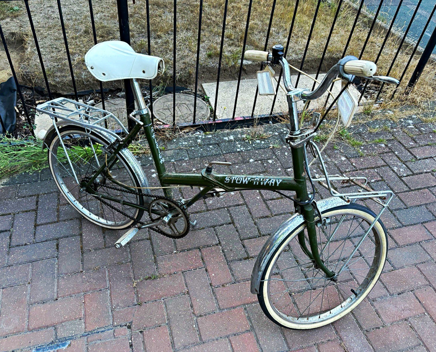 Stowaway 20in Green Step-Through Folding Bike, Front/Rear Racks, Mudguards