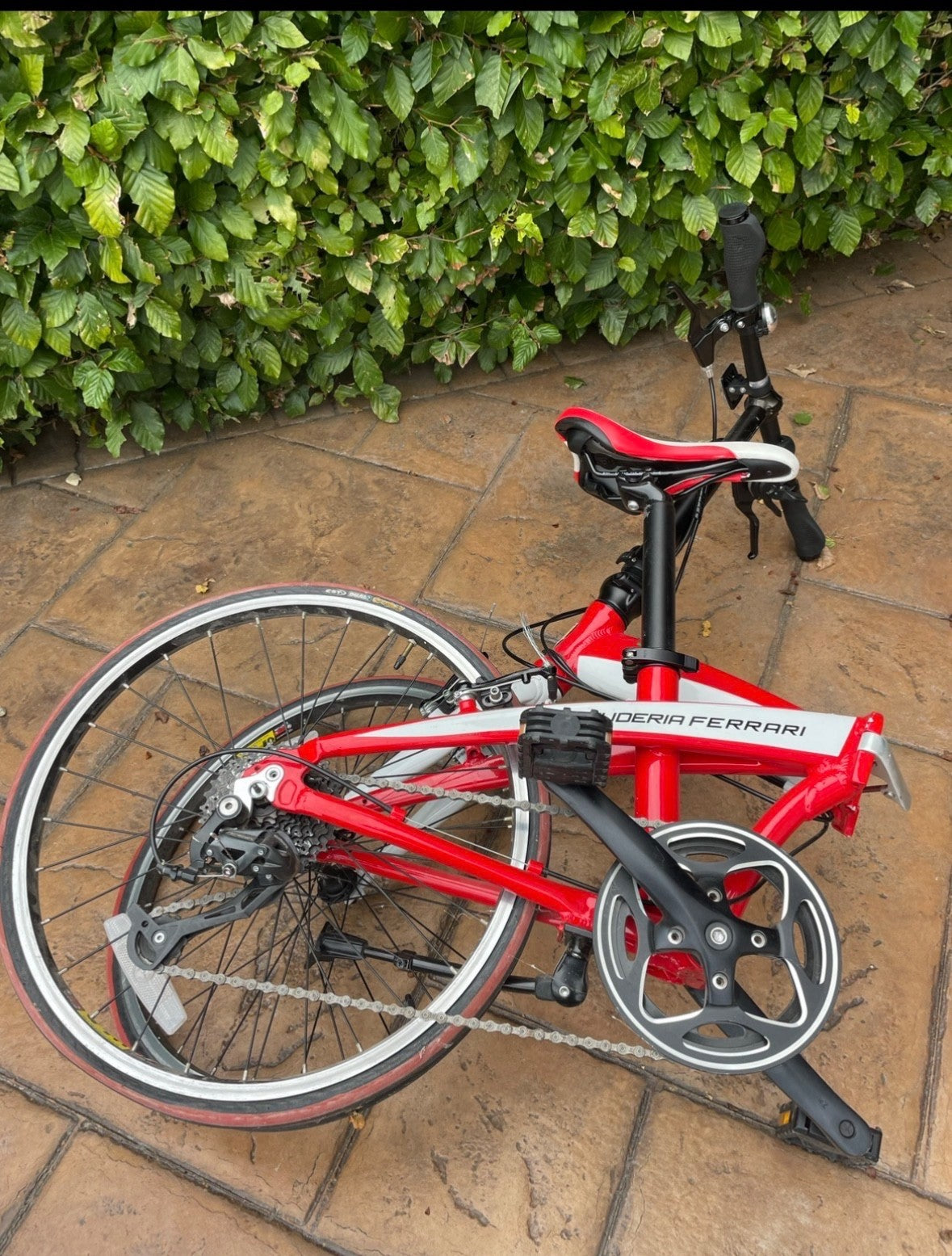 Rare collectible Ferrari scuderia fold up city bike