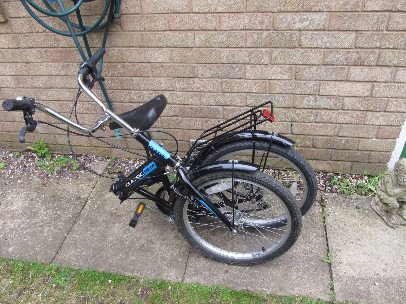 BIKE - FOLDING BIKE - 19 "WHEELS  - UNISEX - VERY GOOD CONDITION