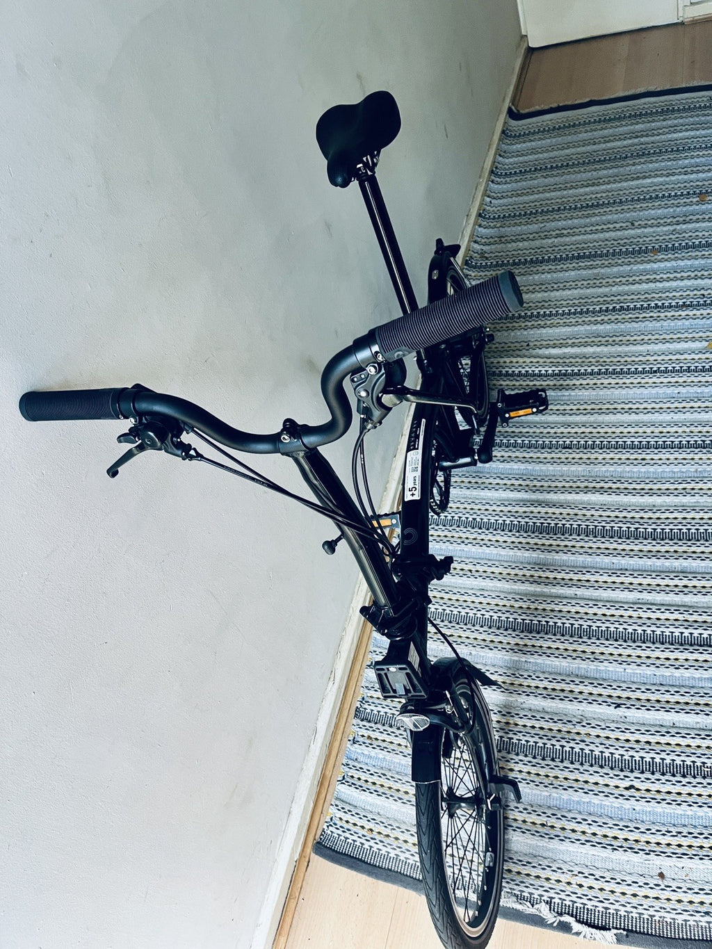 Brompton Bike 6-Speed Explore 2024, Black Mid Handlebar
