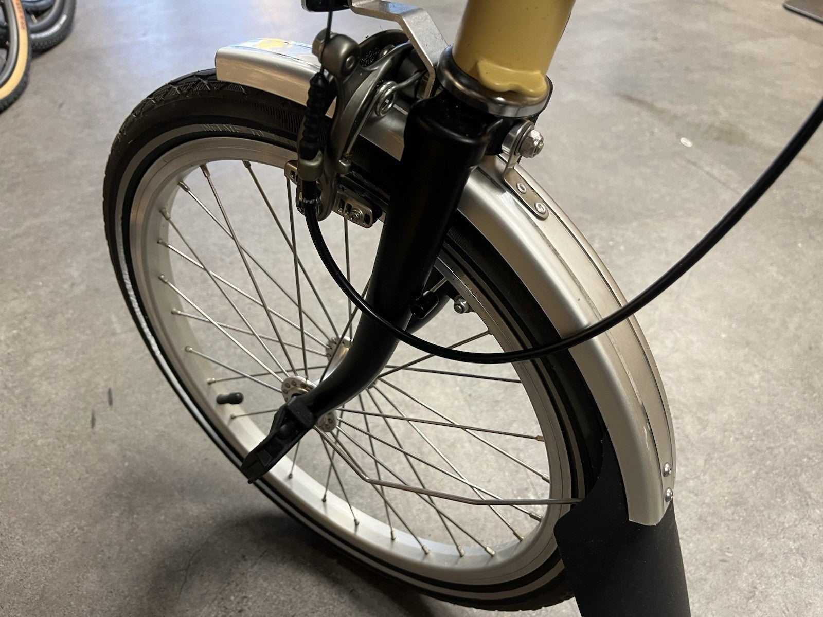 Brompton M6L 6spd 16” (AL) Folding Bike