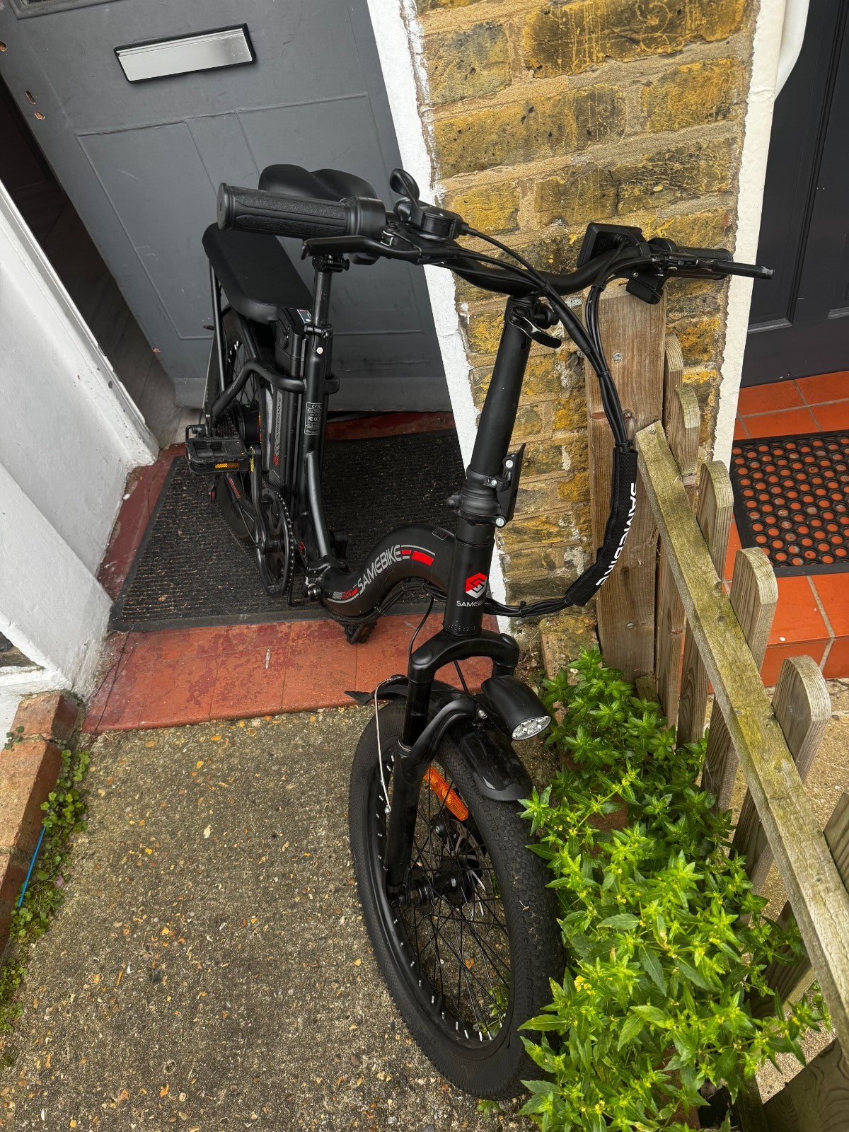 SAMEBIKE CY20 black folding bicycle with 20-inch wheels