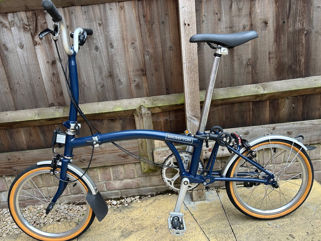 2019 Brompton c line 3 speed in great condition tempest blue