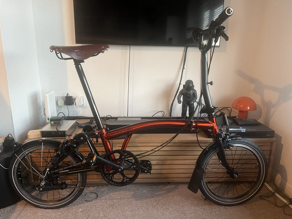 Brompton Flame Lacquer. Black Edition. 6 Speed. C line.
