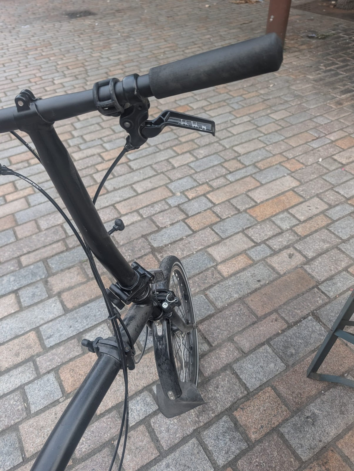 Brompton Folding Bike – 2016 – Black Edition – 2 Speed