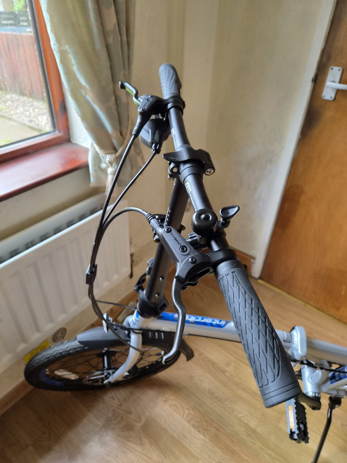 Carrera Intercity Folding Bike