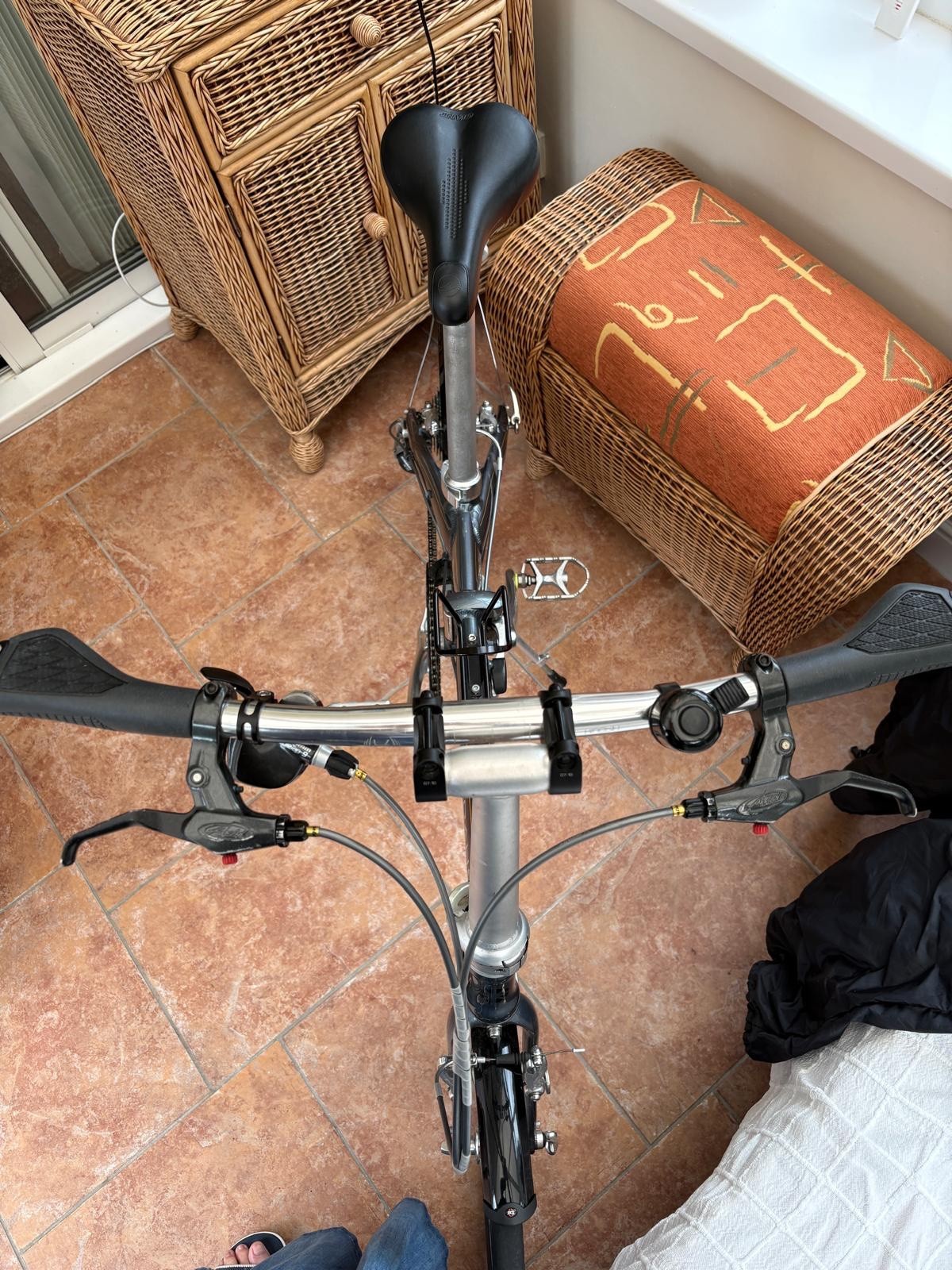 Dahon Mu SL Pro top-of-range ~2011 folding bike 9-spd 20" wheels ~9kg superlight