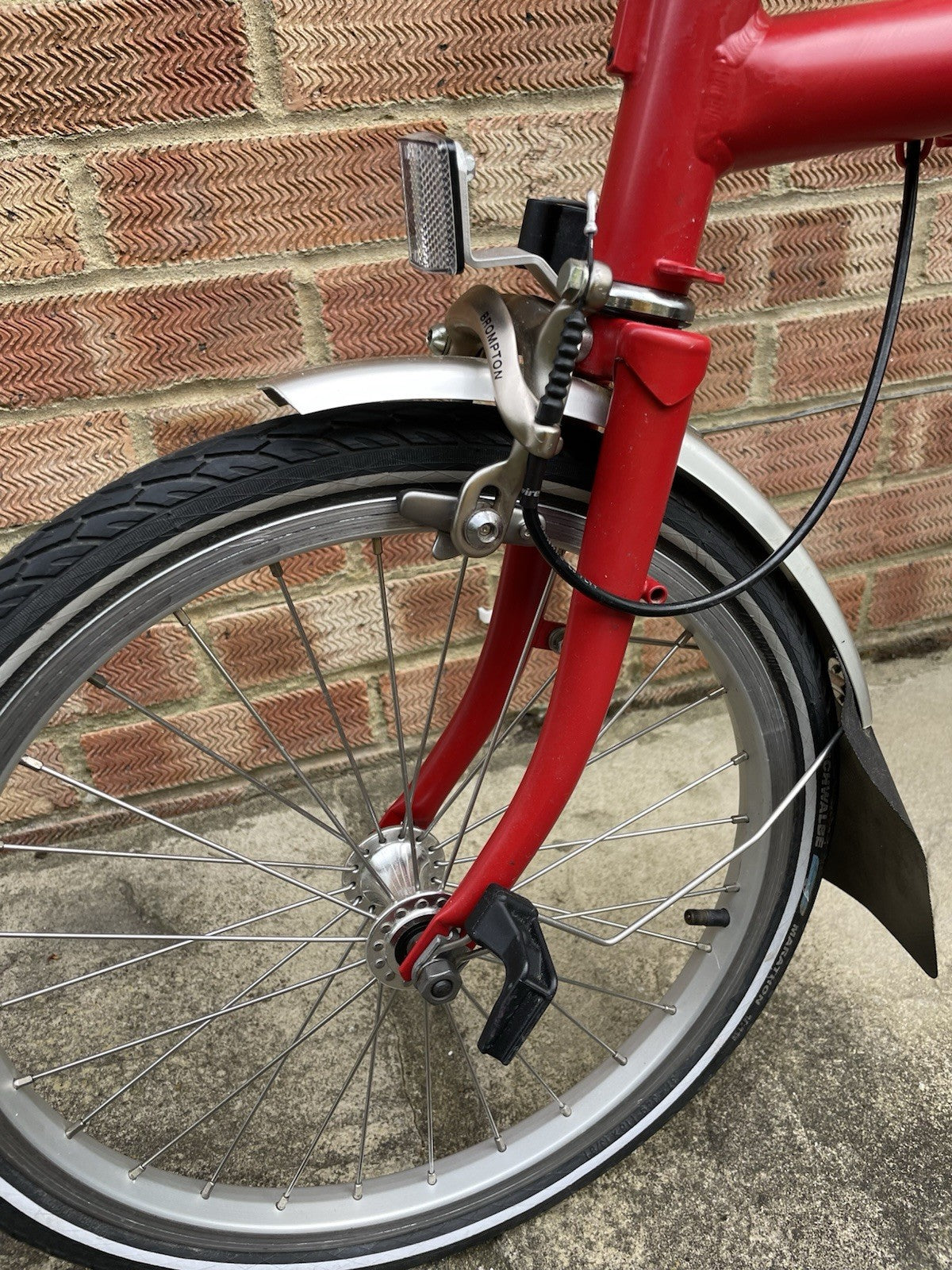 Brompton M6R Folding Bike 6-Speed Red Excellent Condition